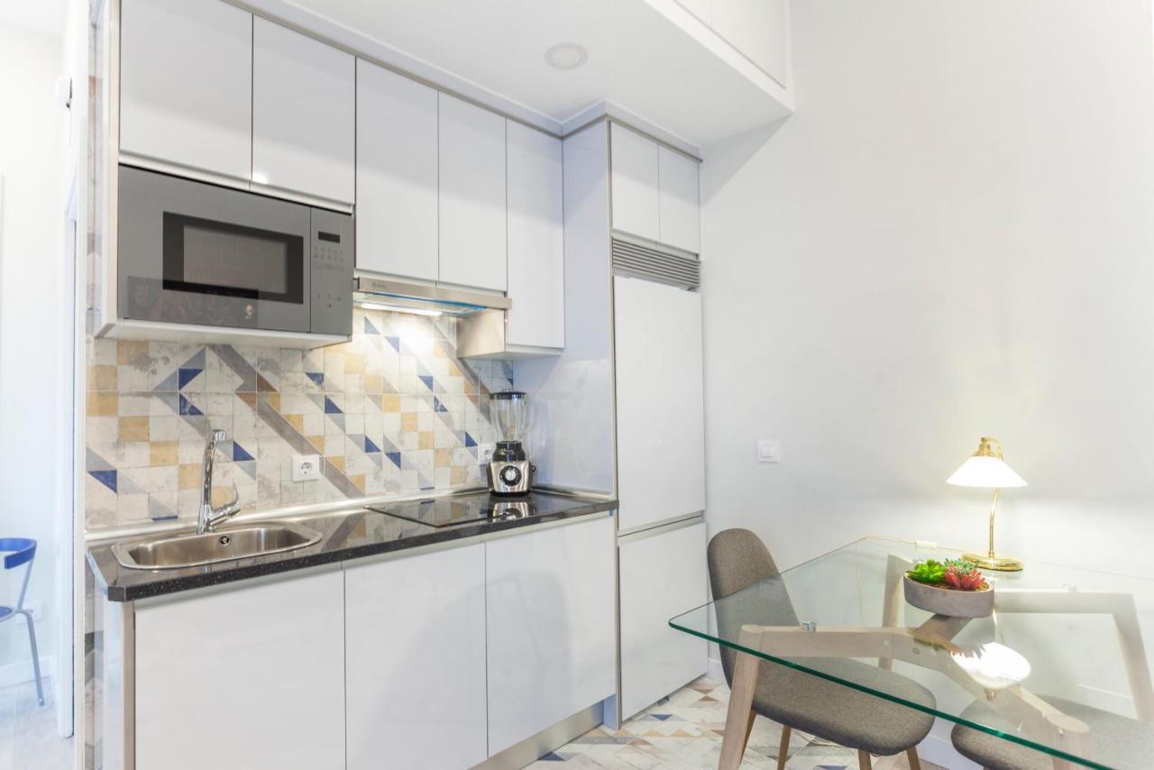 Apartamento Gran Via En Madrid Exterior photo